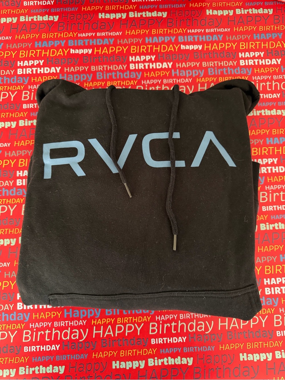 Black RVCA hoodie with blue logo, size M #skater #surf